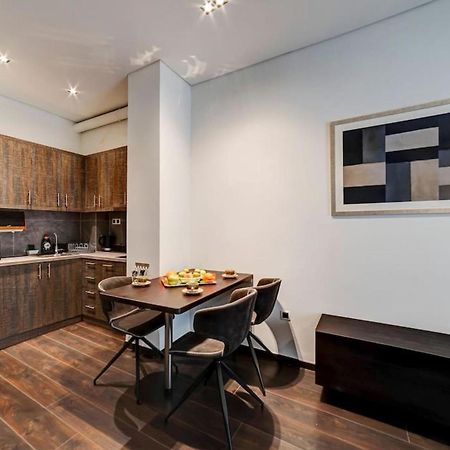 Classy And Stylish Apartment Next To Hilton Athen Eksteriør billede