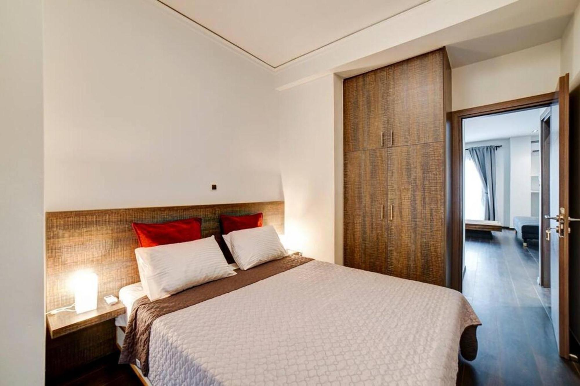 Classy And Stylish Apartment Next To Hilton Athen Eksteriør billede