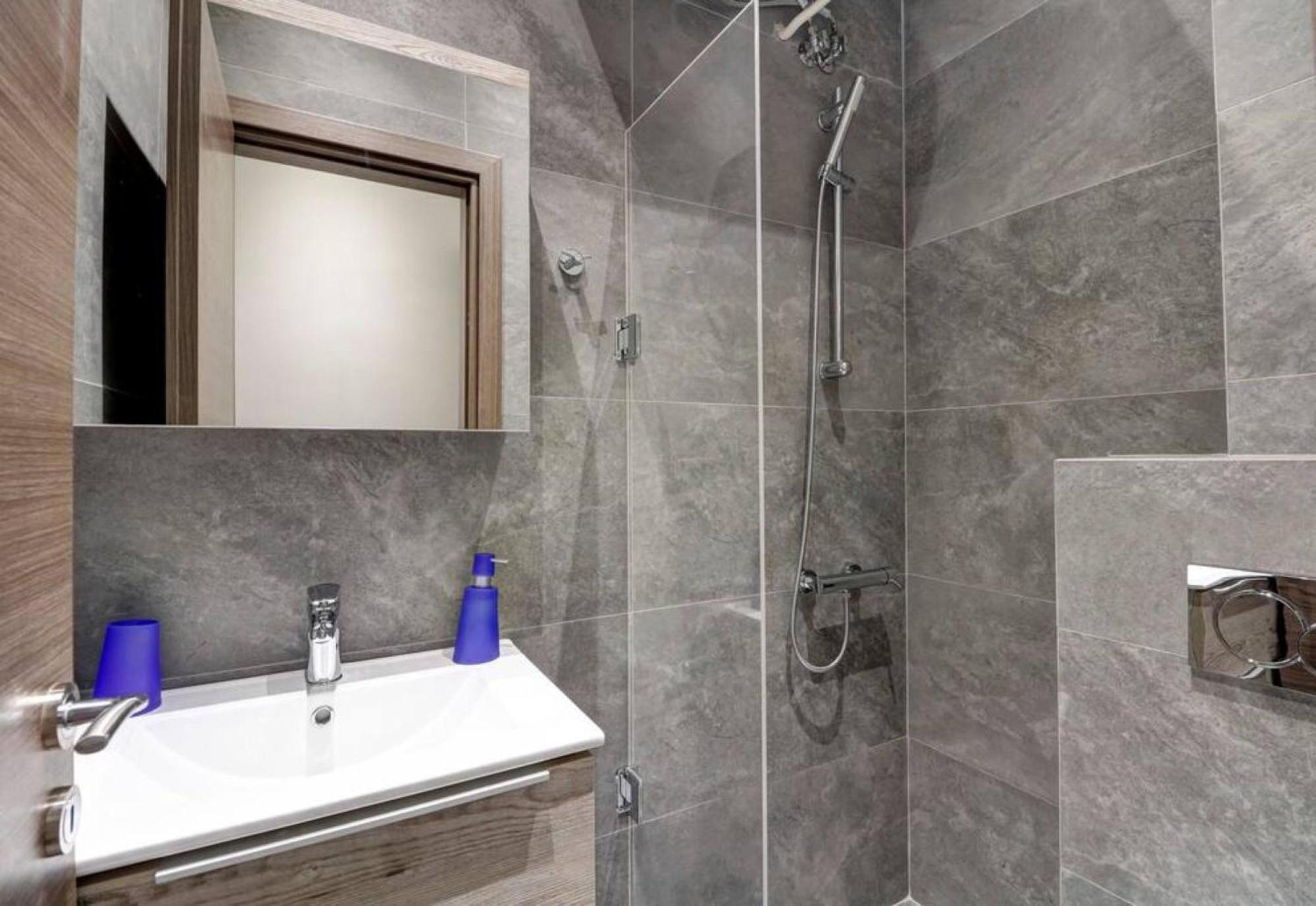 Classy And Stylish Apartment Next To Hilton Athen Eksteriør billede