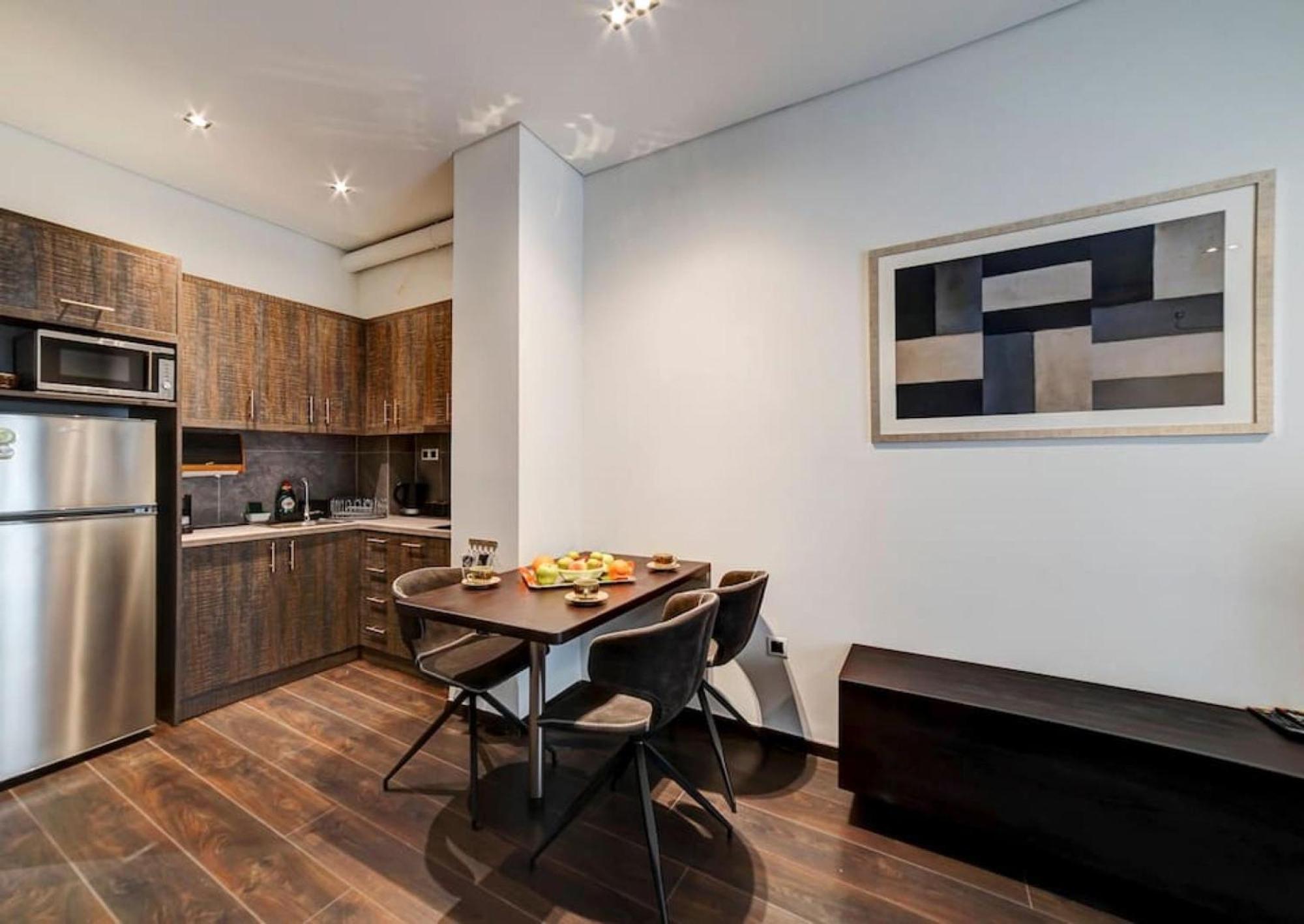 Classy And Stylish Apartment Next To Hilton Athen Eksteriør billede
